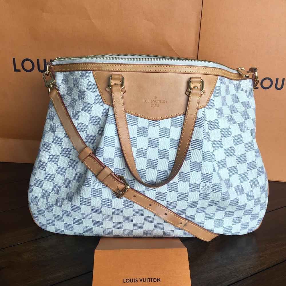 ❌SOLD❌ - Picture 2 of 16
